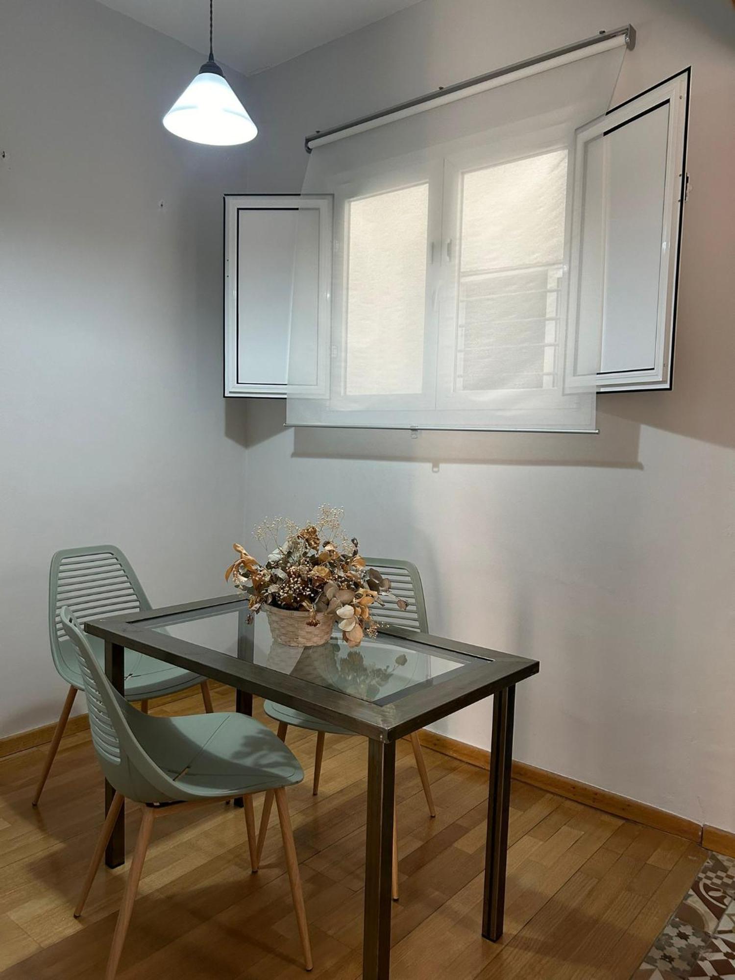 Apartamento Beautiful And Bright- 1Bd 1Bth- Center Sevilla Exterior foto
