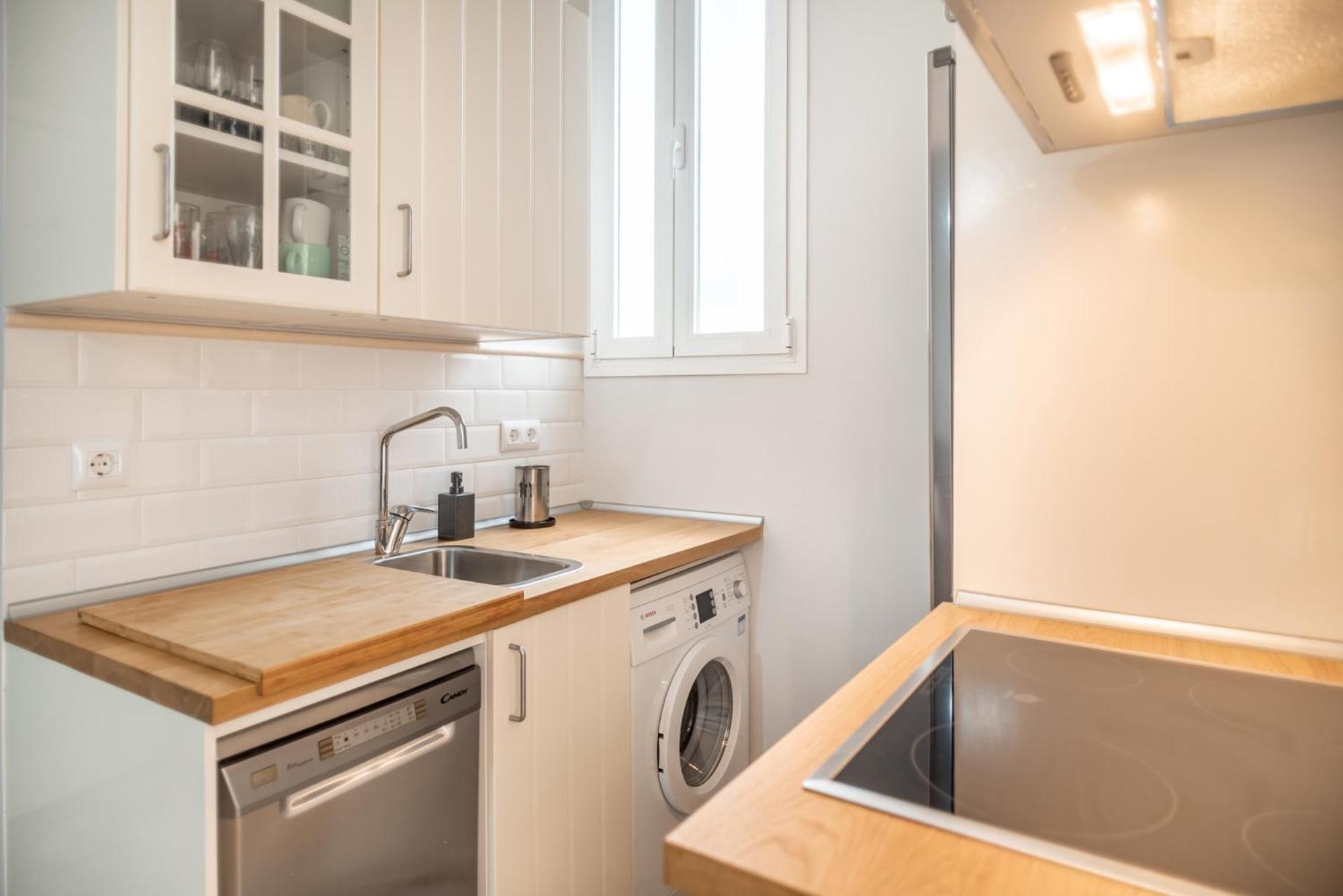 Apartamento Beautiful And Bright- 1Bd 1Bth- Center Sevilla Exterior foto