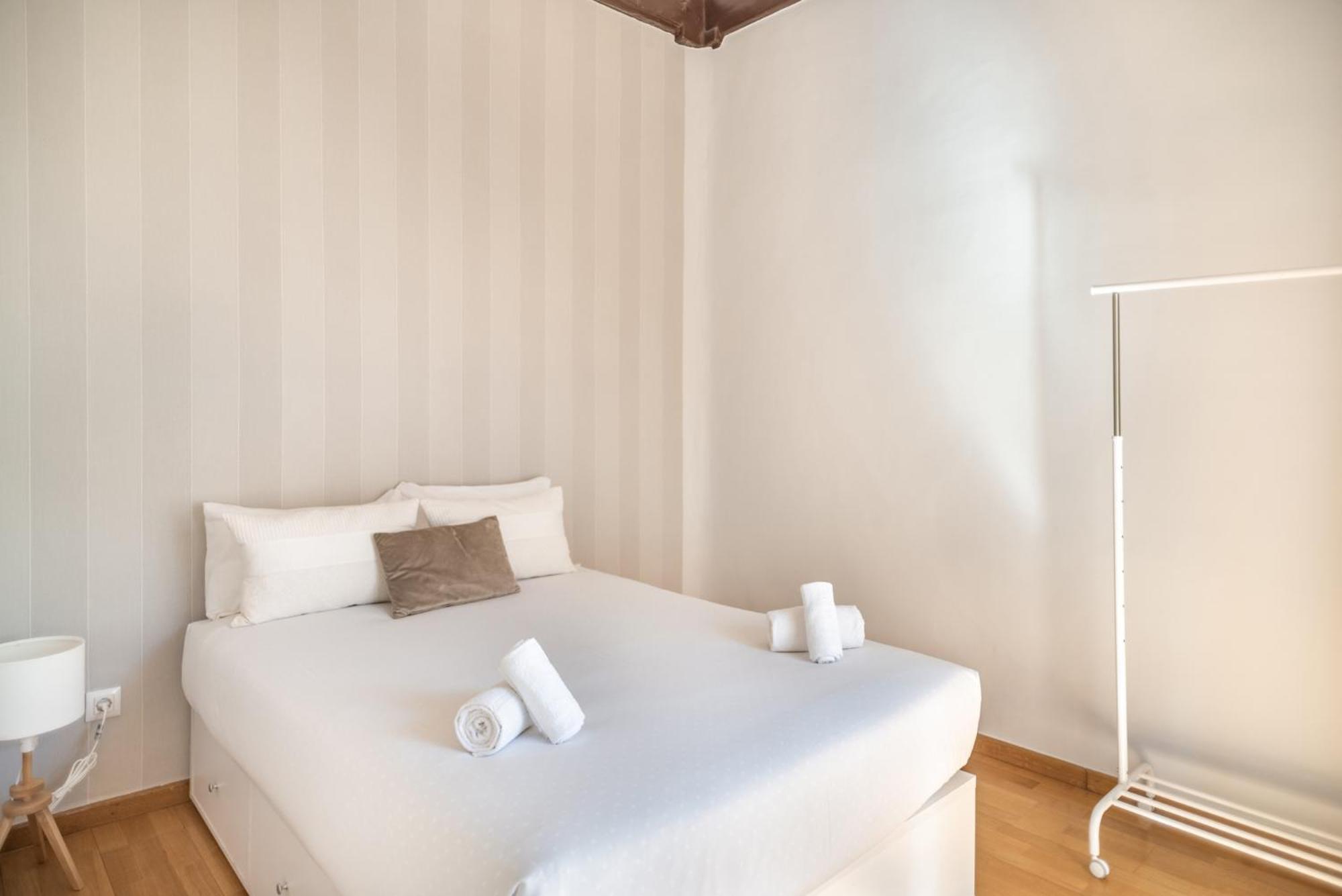 Apartamento Beautiful And Bright- 1Bd 1Bth- Center Sevilla Exterior foto